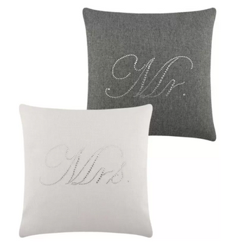 Mr. & Mrs. Pillow Set