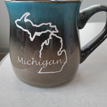 MI Outline 26 oz Rustic Taverns Mug (Rust to Beige or Blue to Tan)
