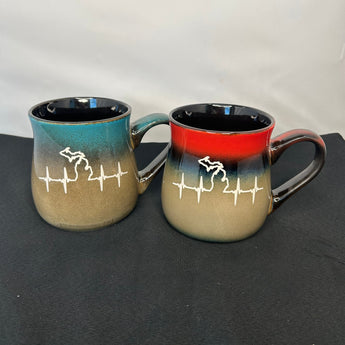 MI Heart Beat 26 oz Rustic Taverns Mug (Rust to Beige or Blue to Tan)