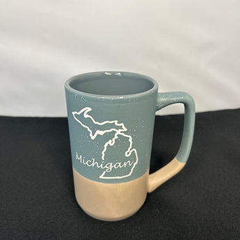 Michigan Outline 16oz Boulder Mug Grey to Tan