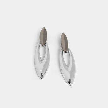 Mixed Metal Bear Tooth Earring