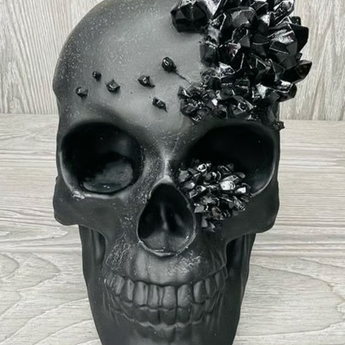 Black Skull w/ Crystals