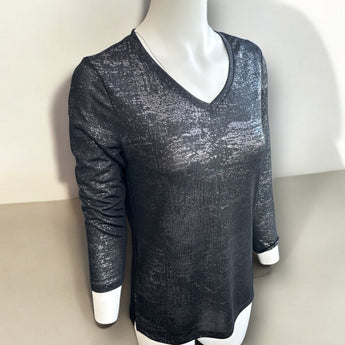 Black and Silver 3/4 Sleeve Top